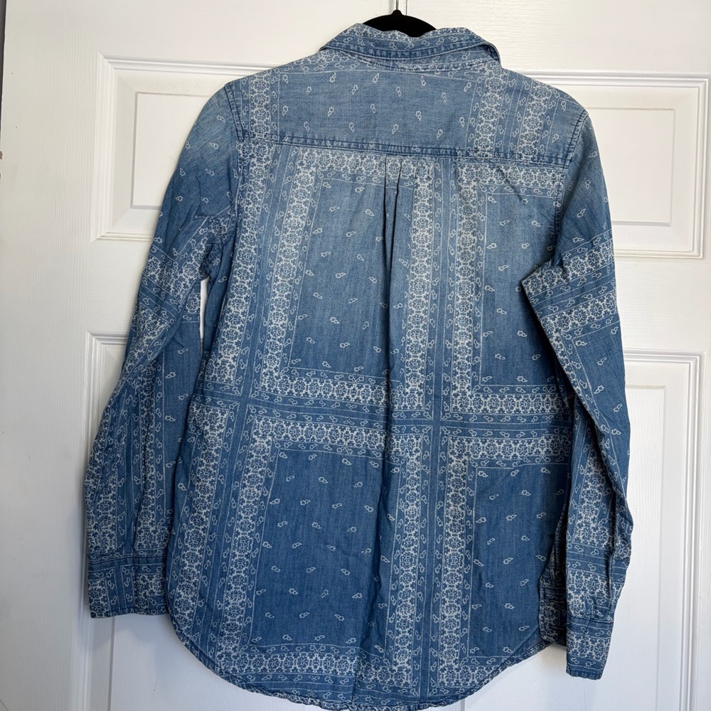 Mossimo Supply Co. Light Blue Patterned Button Do… - image 2